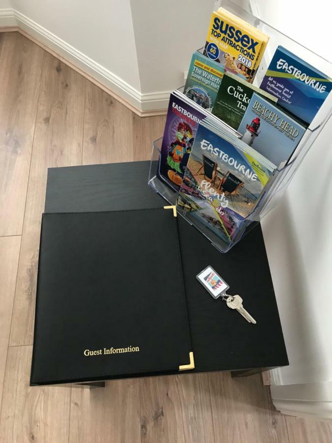 Eastbourne, Sovereign Harbour Holiday Home Extérieur photo